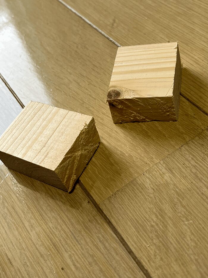 やすり掛け前のブロックの画像