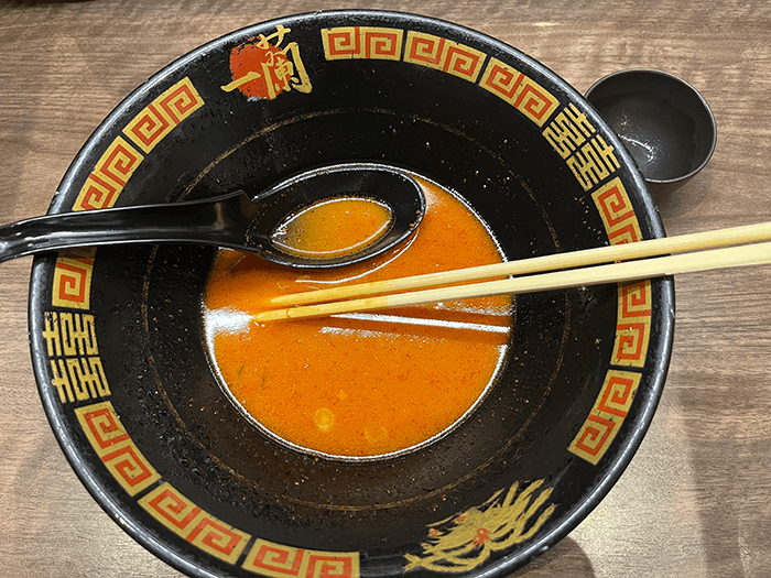 一蘭15辛ラーメンの食べた後の見た目