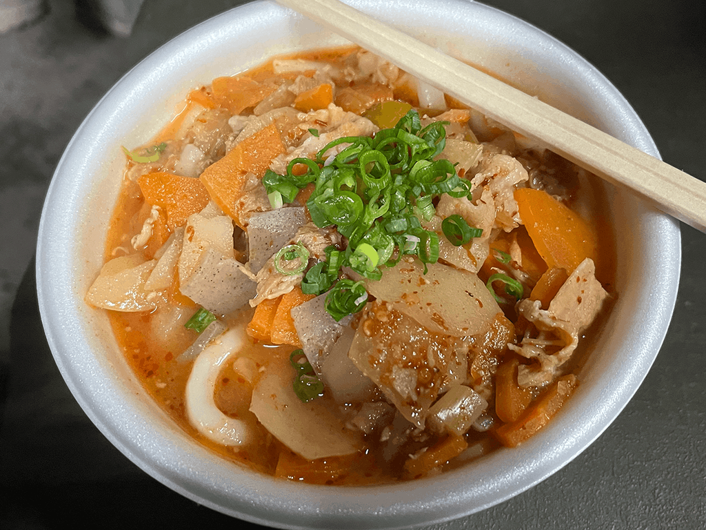 富士山頂ピリ辛うどん